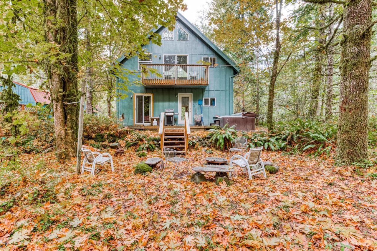 Wildwood Cabin Welches Luaran gambar